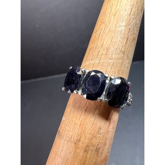 NEW midnight sapphire three stone ring in stainless steel size 7 - Picture 10 of 16
